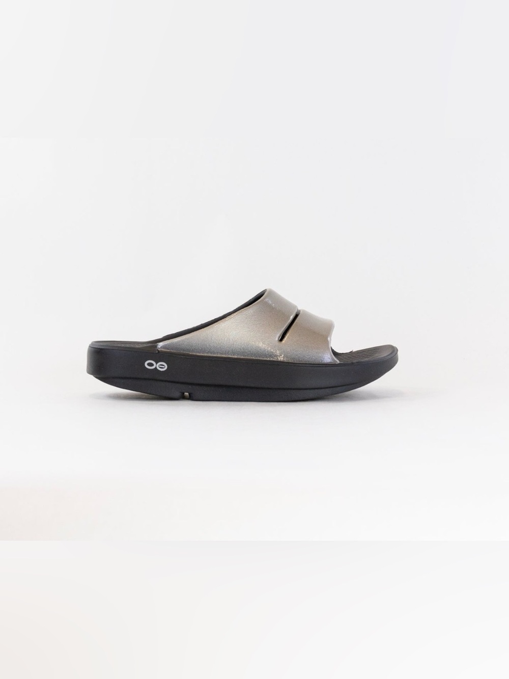 NWT OOFOS OohAhh Luxe Slide recovery sandal women's latte size 8